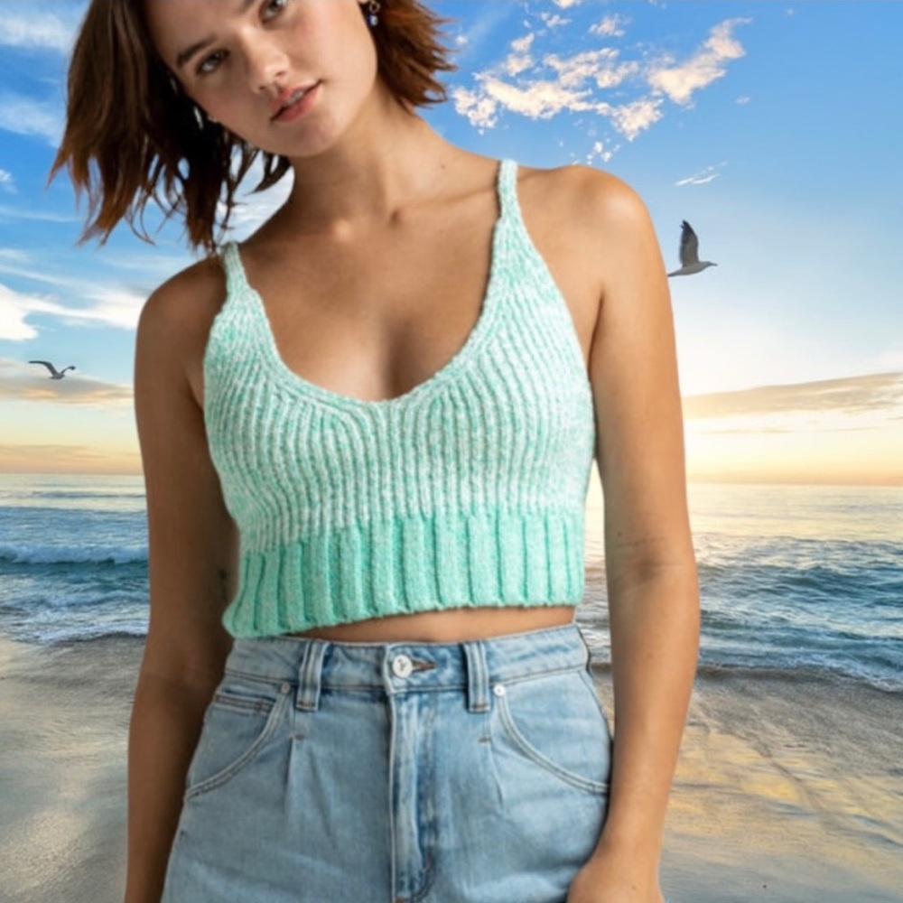 NWT Free People Here All Day Brami Knit Ribbed
Crop Top Pastel Green 1 Lg 1 Med